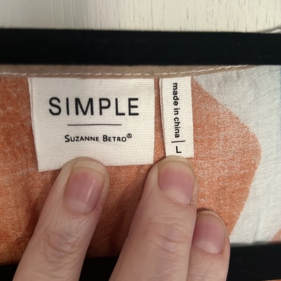 Simple by Suzanna Betro, size L, multi color design - Picture 2 of 4
